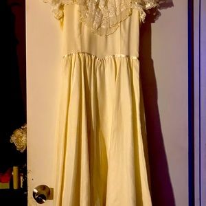 Gunne Sax Jessica McClintock off white dress